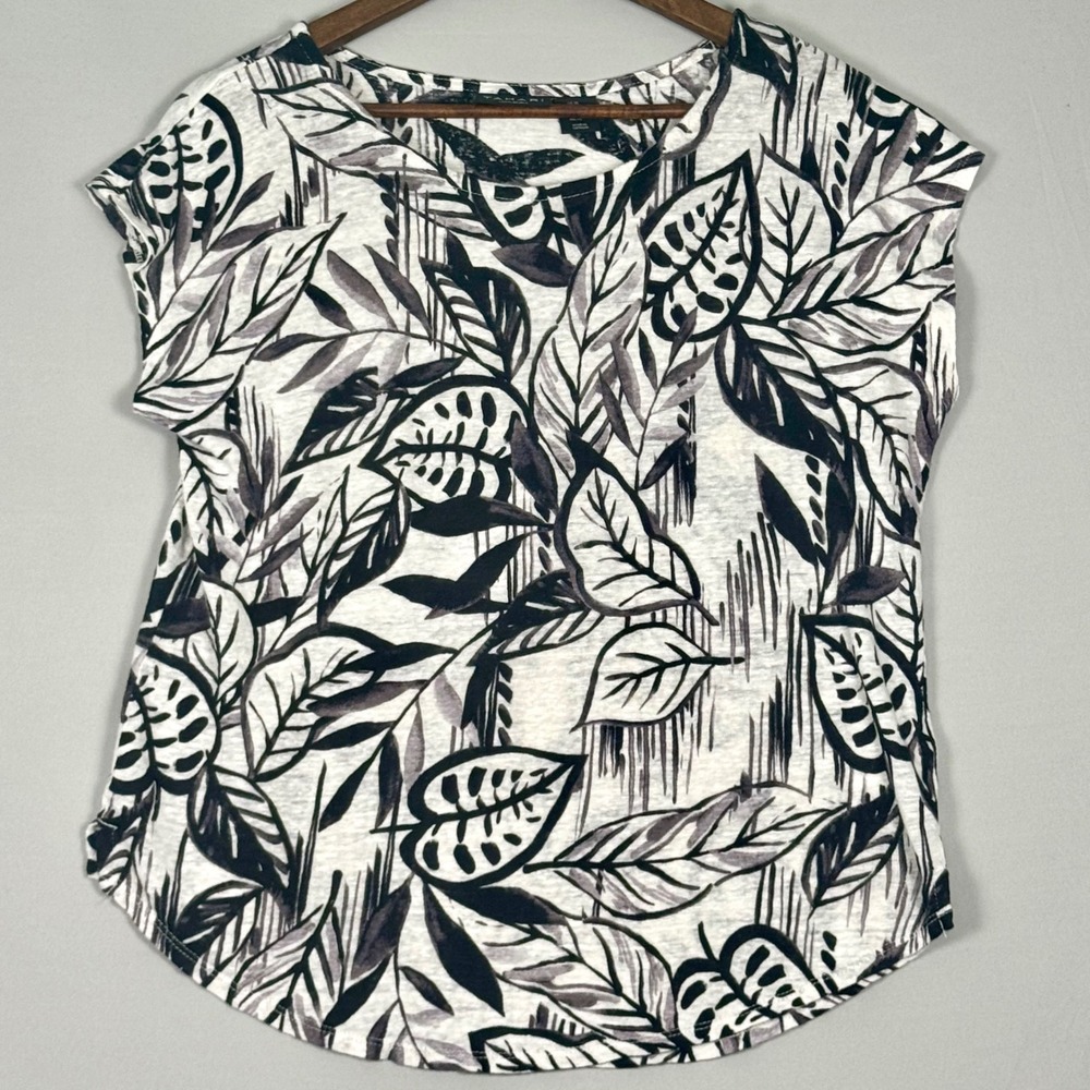 Tahari Blouse Women XL Black White NWOT Linen Tropical Leaf Short Sleeve Top